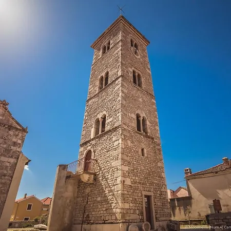 Mobilheim Mate2 * Nin